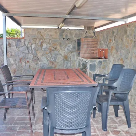 בית נופש Aroca *